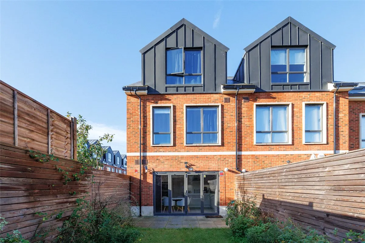 Harlow Gardens, Kingston upon Thames, KT1, photo 10