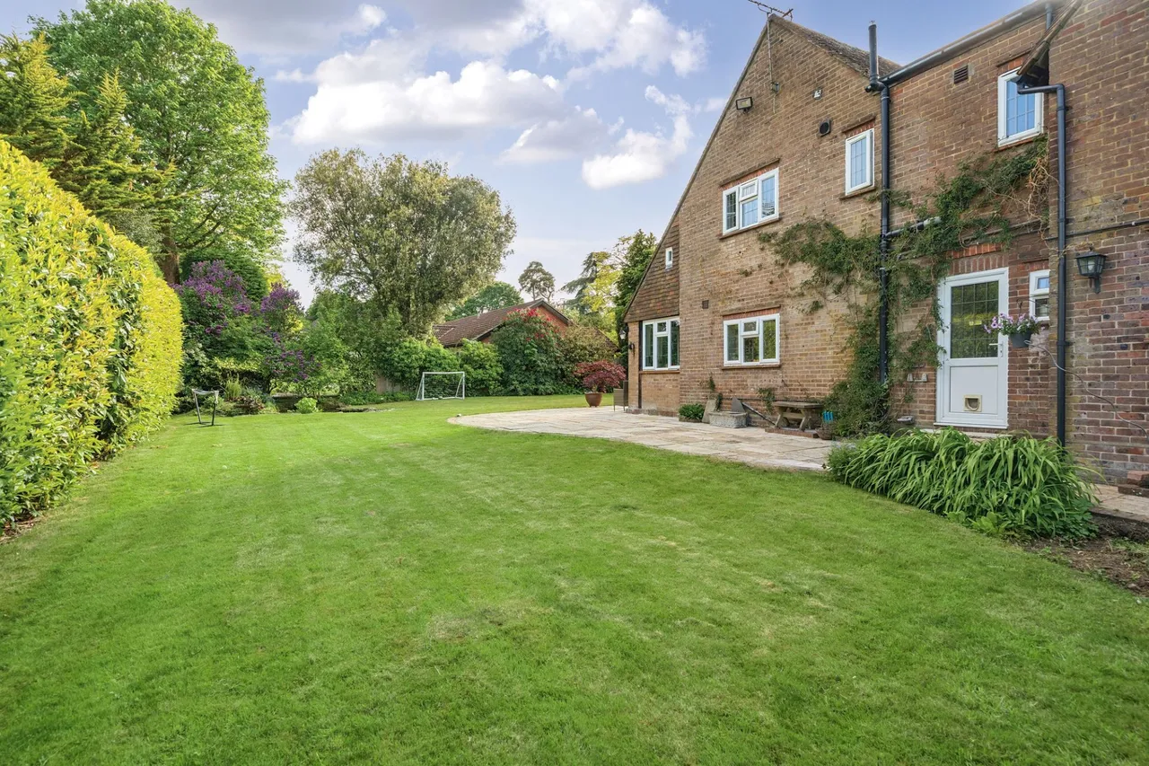 Broombarn Lane, Great Missenden, HP16, photo 37