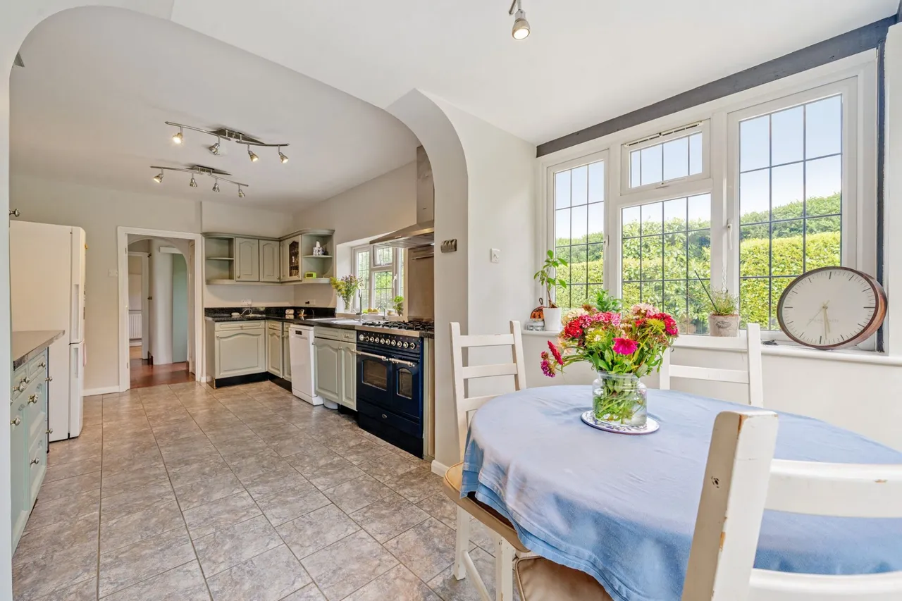 Broombarn Lane, Great Missenden, HP16, photo 14