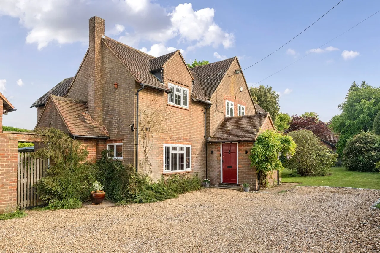 Broombarn Lane, Great Missenden, HP16, photo 33