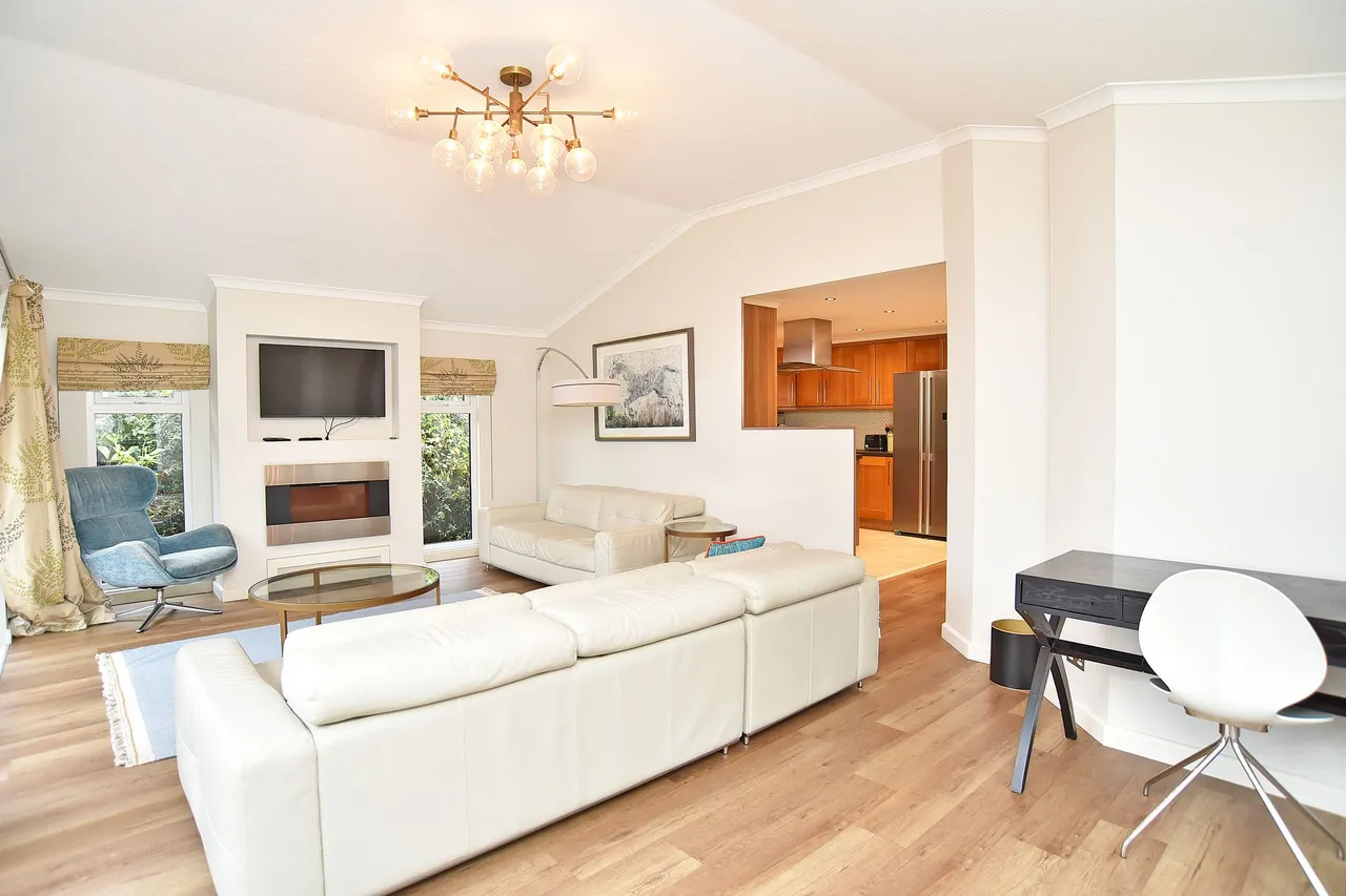 Huntingdale Lodge, Repton Green, HG3, photo 4
