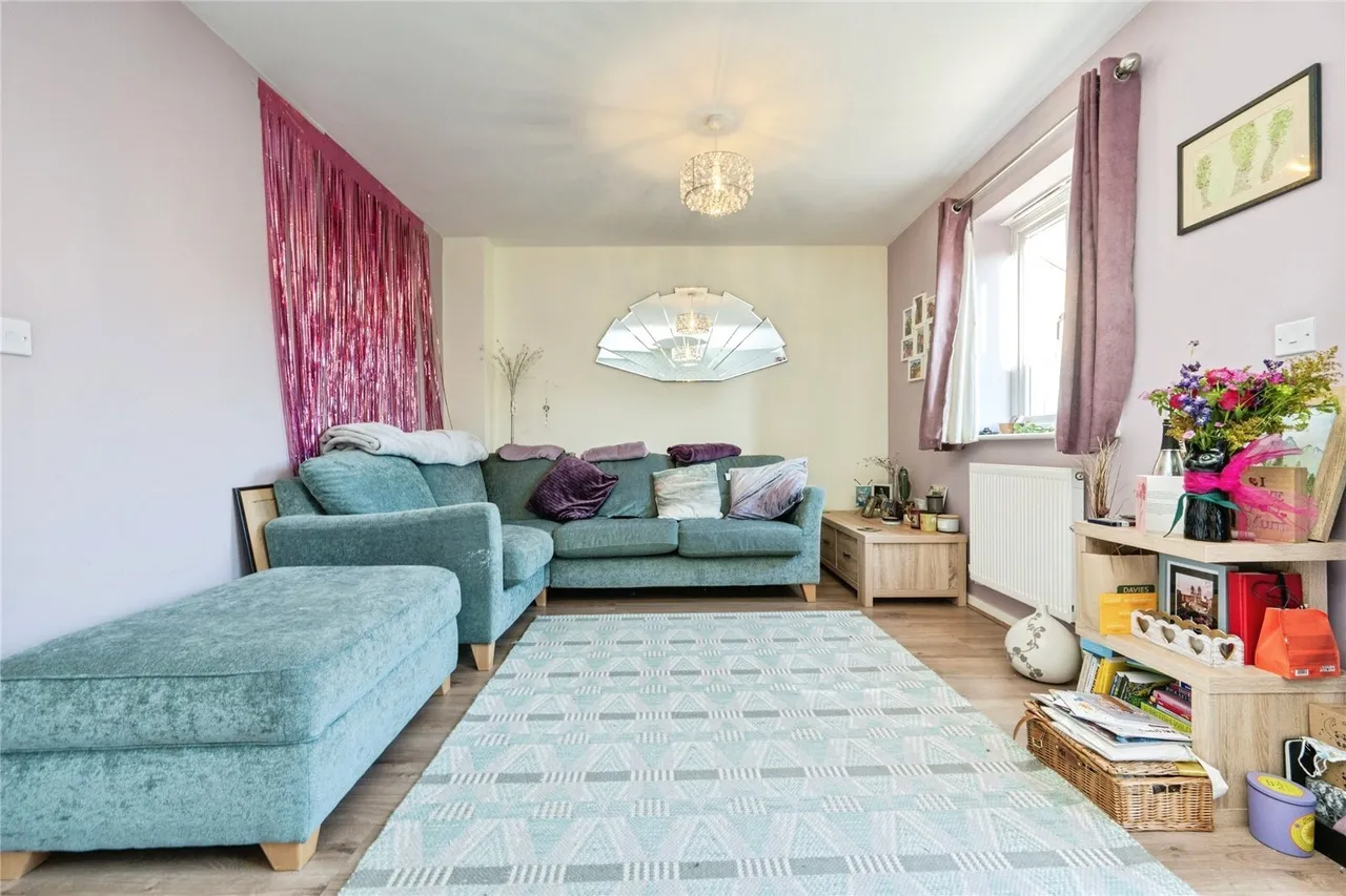 Appledine Way, Bedford, Bedfordshire, MK41, photo 4