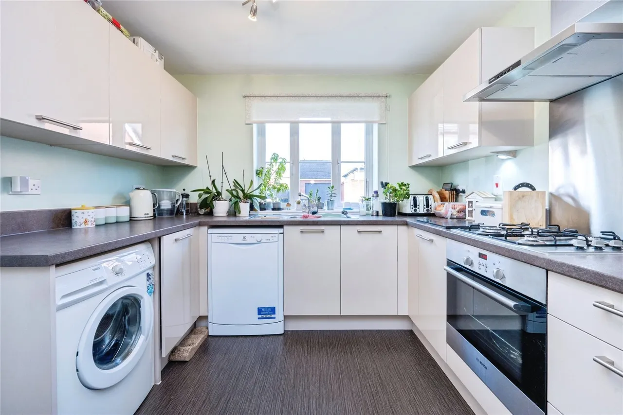 Appledine Way, Bedford, Bedfordshire, MK41, photo 8