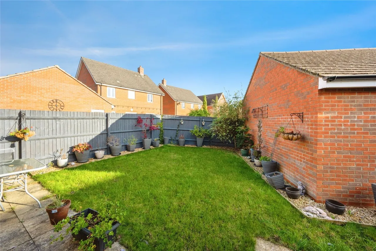 Appledine Way, Bedford, Bedfordshire, MK41, photo 21