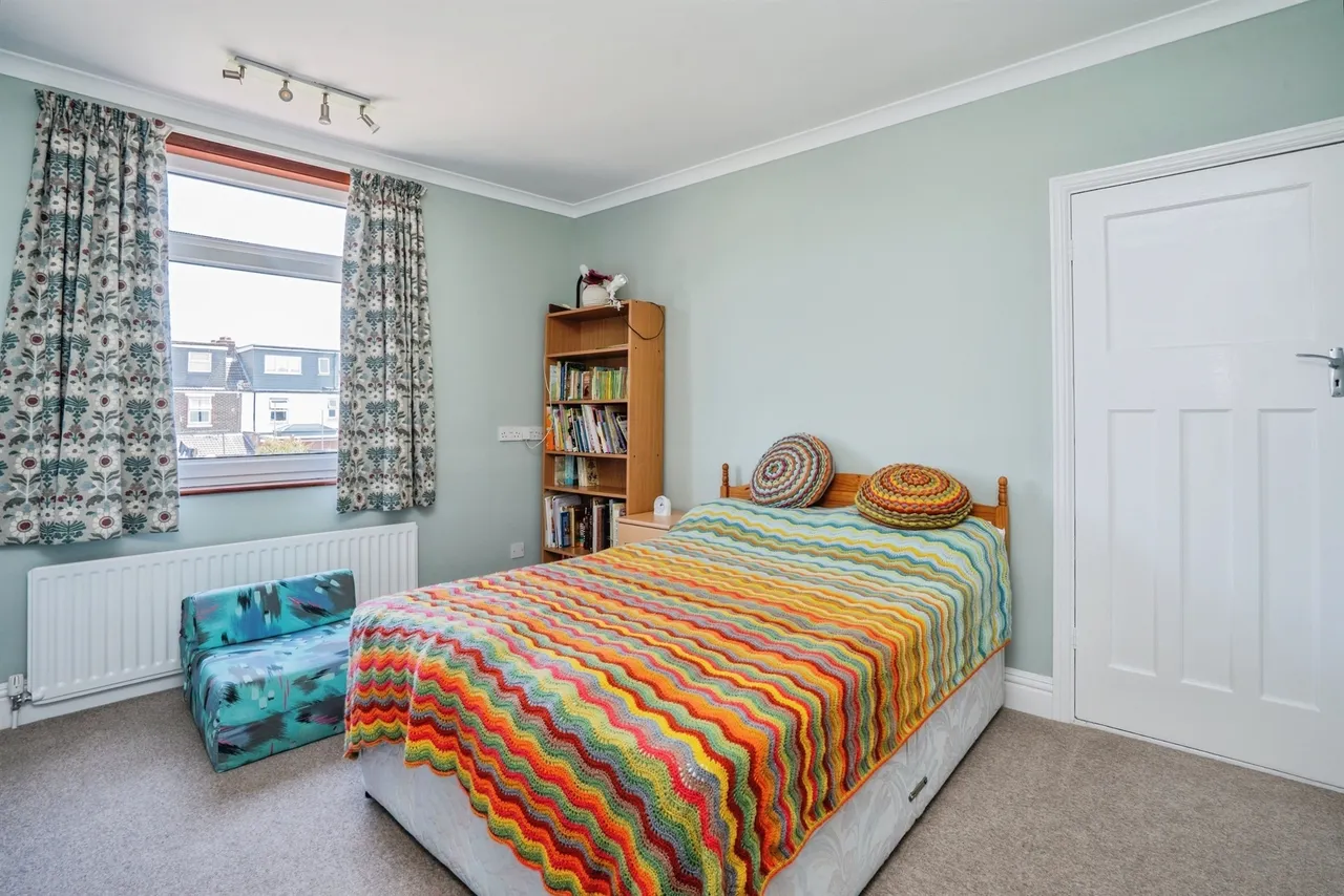 Kenyon Road, Portsmouth, PO2, photo 13