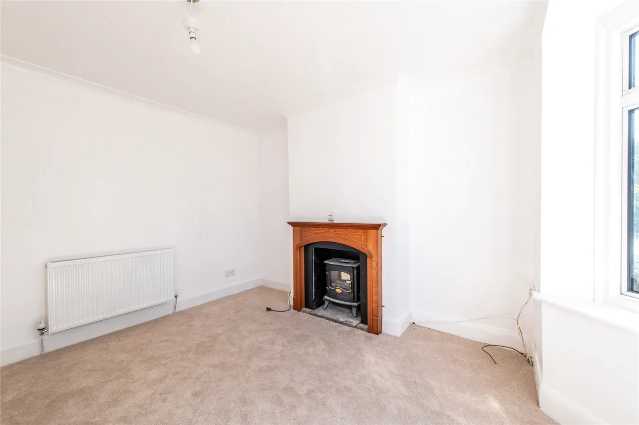 Old Road East, Gravesend, DA12, photo 2