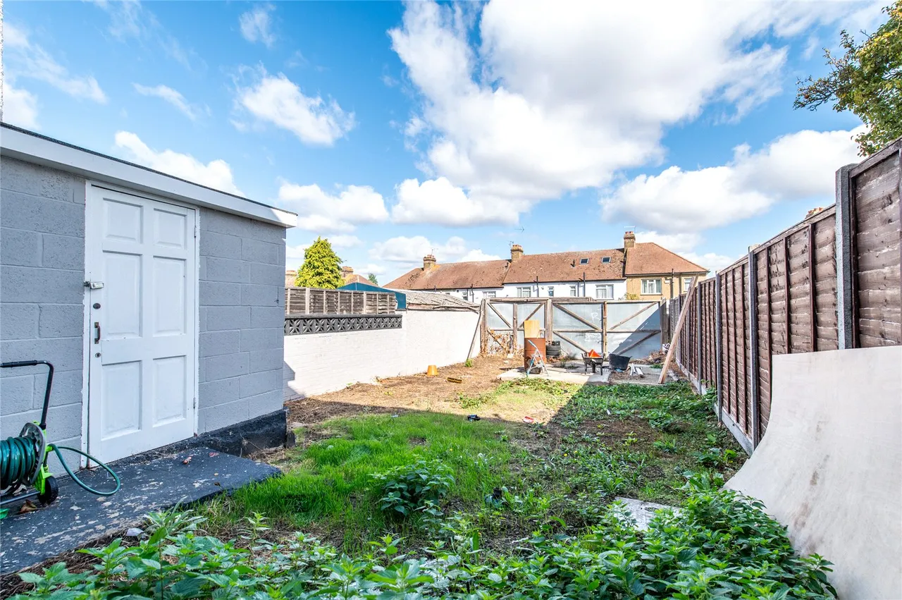 Old Road East, Gravesend, DA12, photo 14