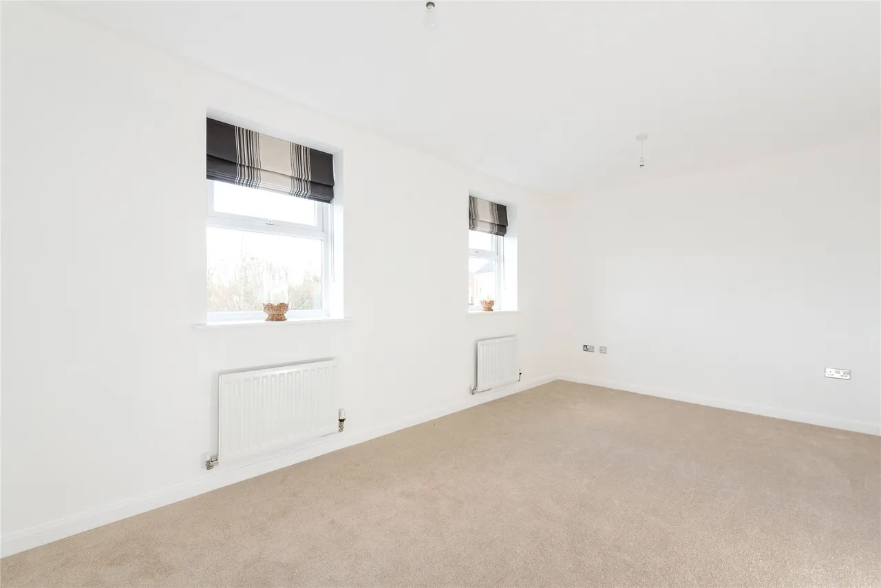 Rowditch Furlong, Redhouse Park, MK14, photo 8