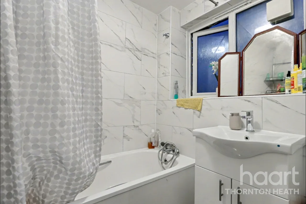 Chipstead Avenue, Thornton Heath, CR7, photo 6