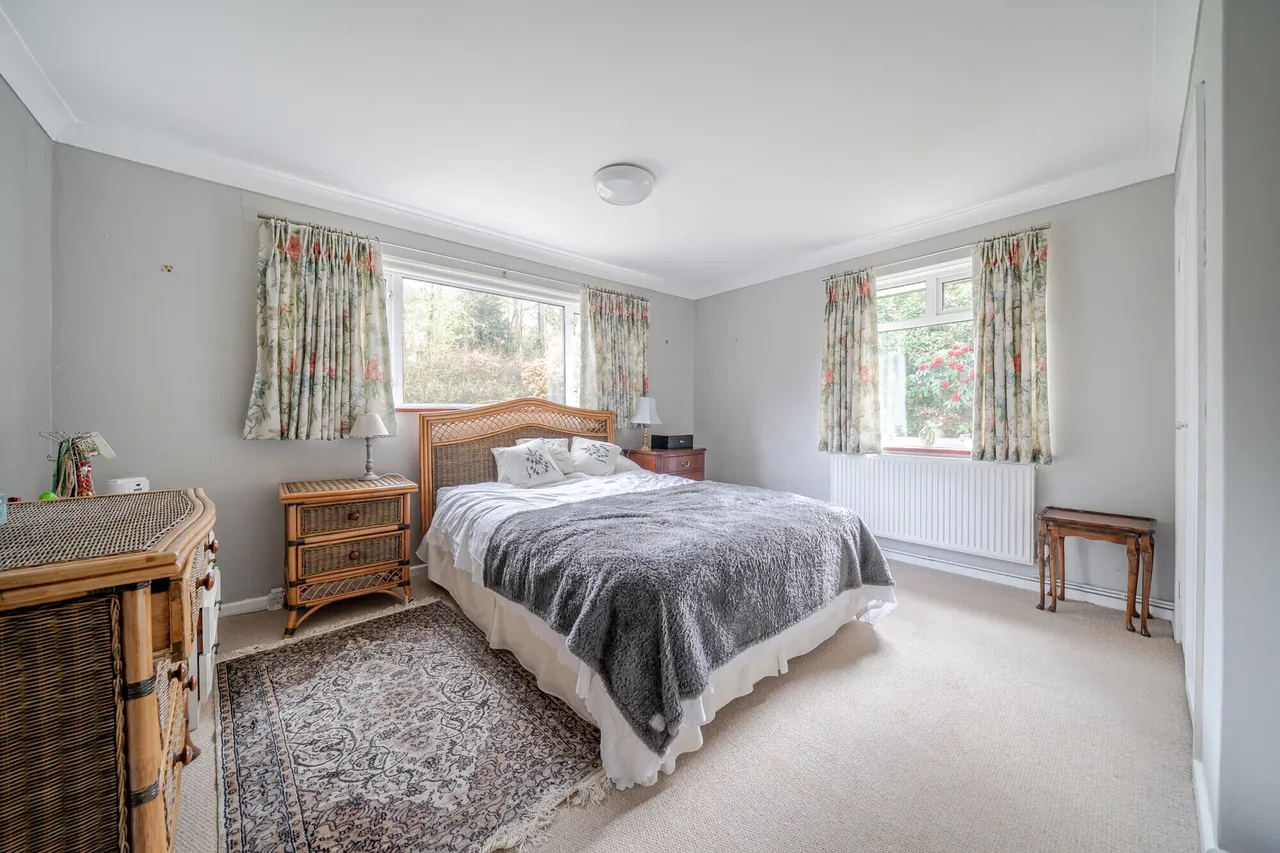 Pine Ridge Drive, Lower Bourne, Farnh..., photo 7