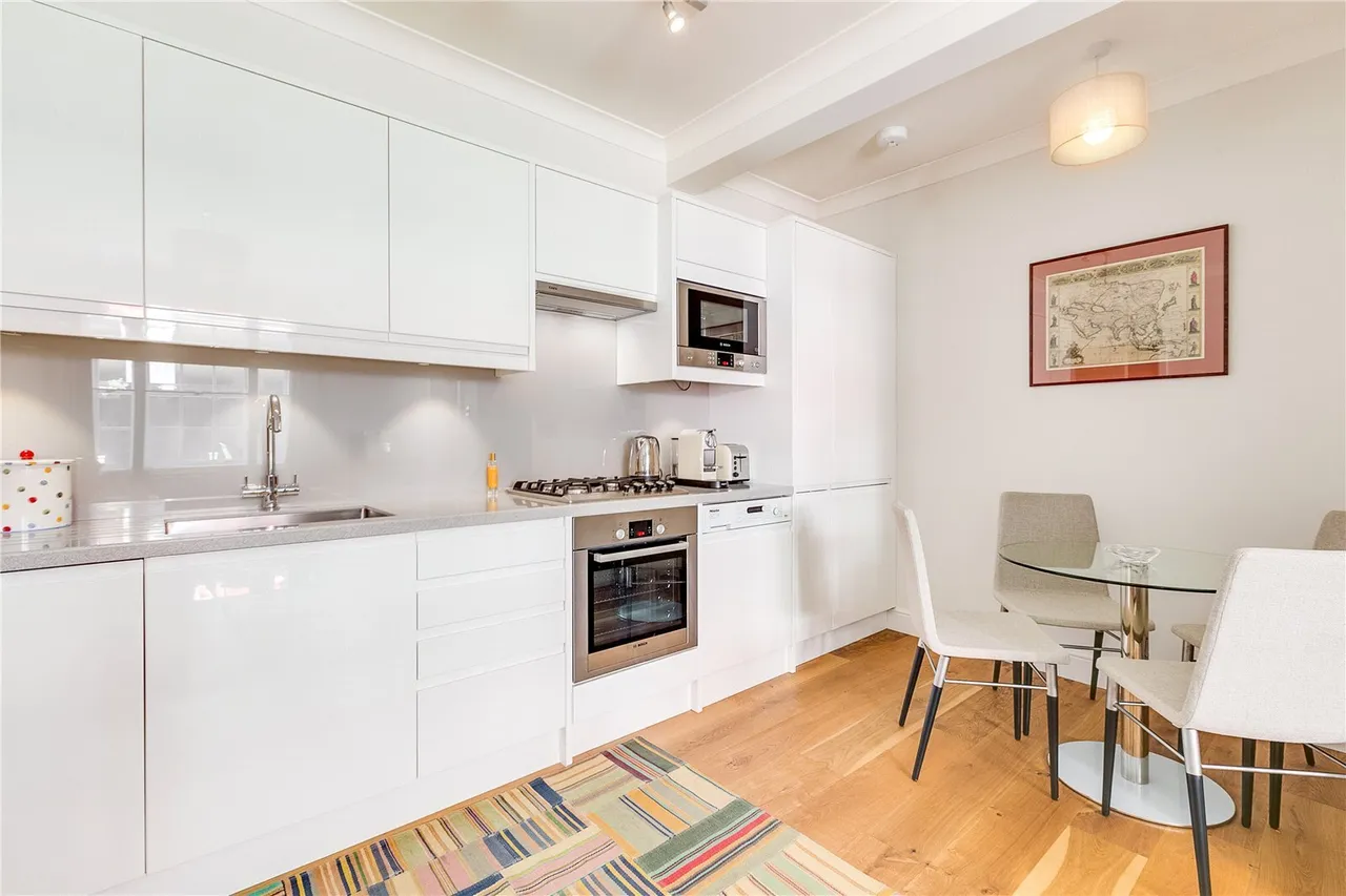 Dovehouse Street, Chelsea, SW3, photo 2