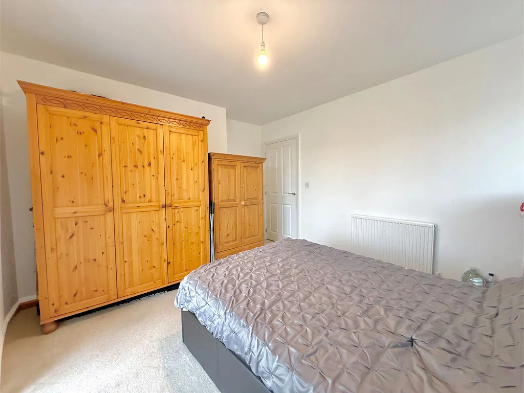 32 Vanguard Circle Brooklands, Milton Keynes MK10 7JB, photo 11