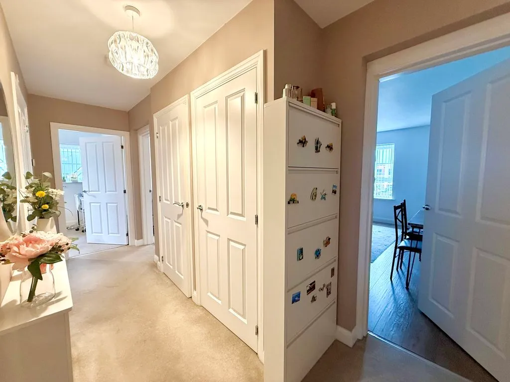 32 Vanguard Circle Brooklands, Milton Keynes MK10 7JB, photo 7