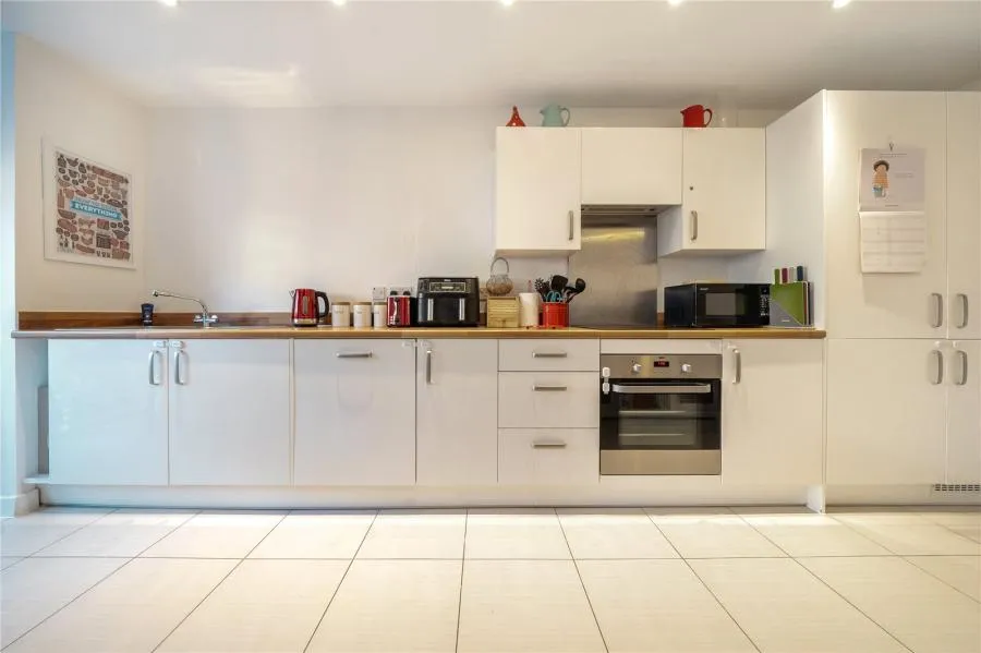 Arla Place, Ruislip, HA4, photo 2