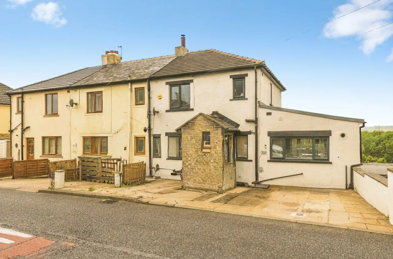 3 bed house for sale, Hunsworth Lane, Cleckheaton, BD19