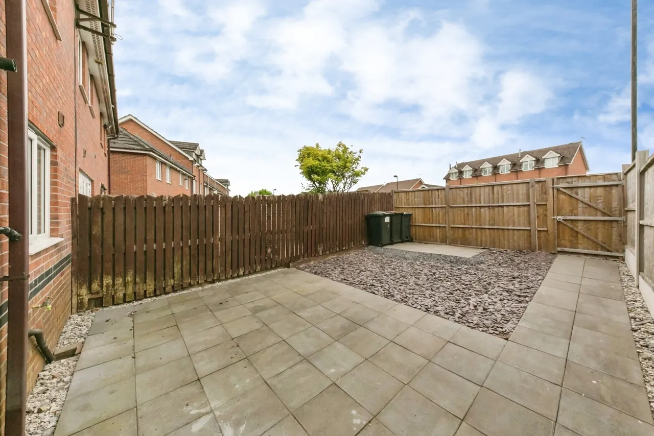 Redwood Drive, Crewe, Cheshire, CW1, photo 19
