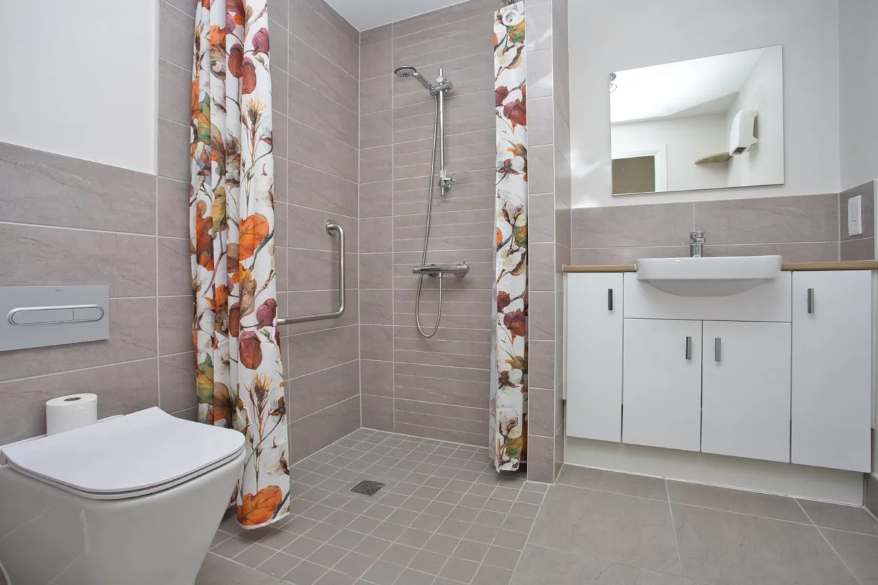 Charlton Green, Dover, CT16, photo 11