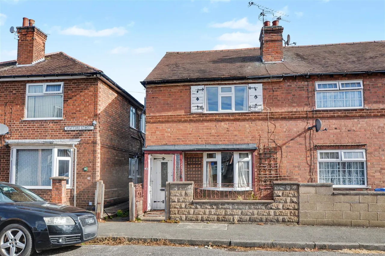 2 bed house for sale, Stafford Street, Long Eaton, NG10
