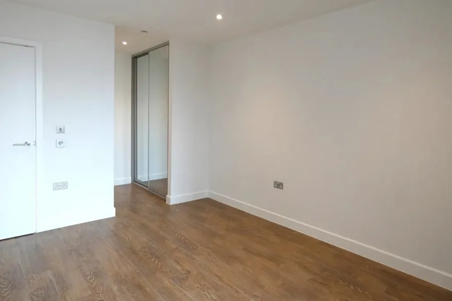 Harrington Place, Woking, GU22, photo 6