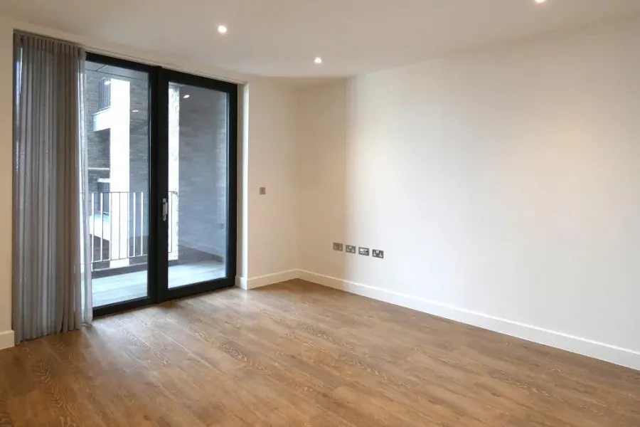 Harrington Place, Woking, GU22, photo 4