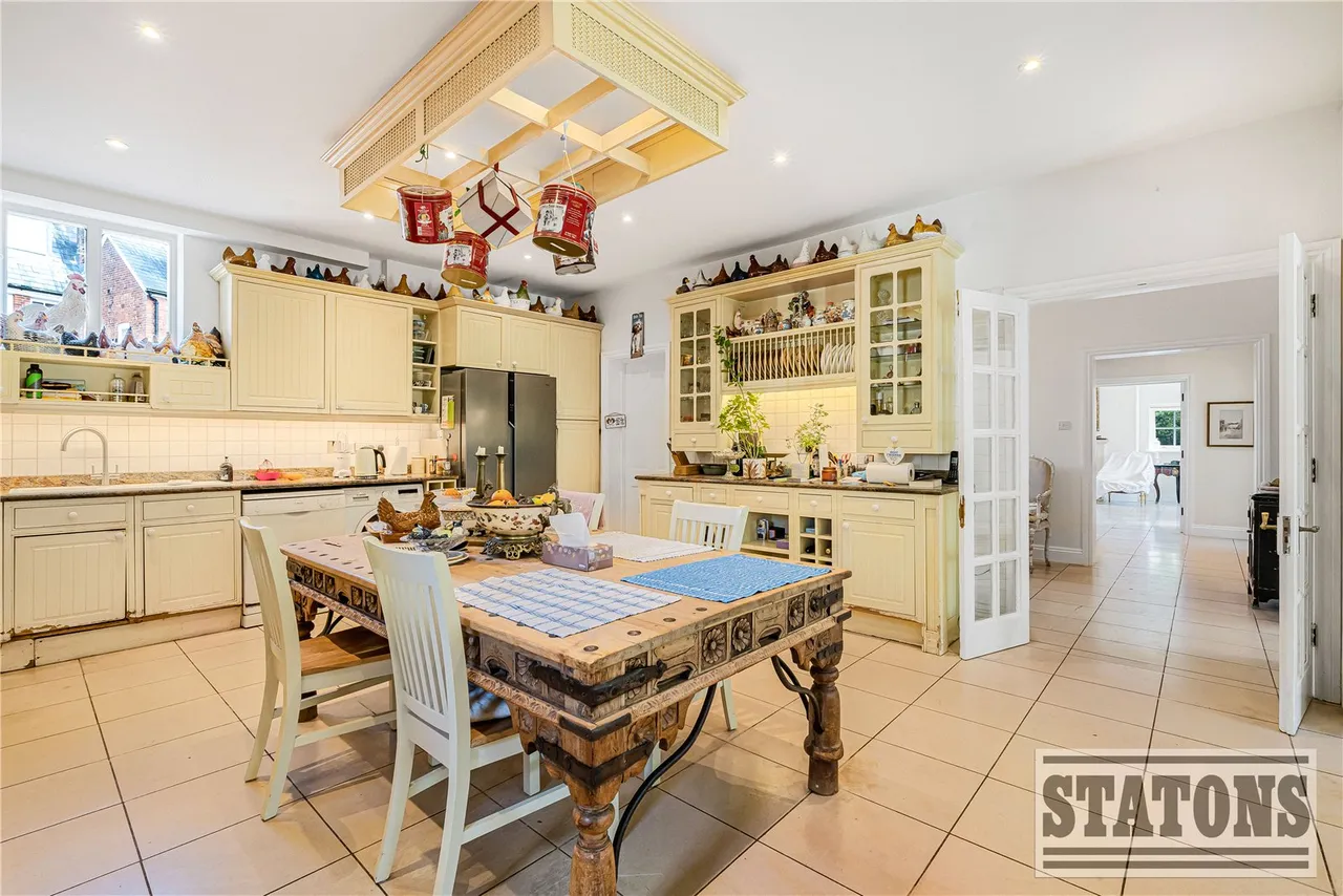 Dury Road, Hadley Green, Hertfordshire, EN5 5PU, photo 9