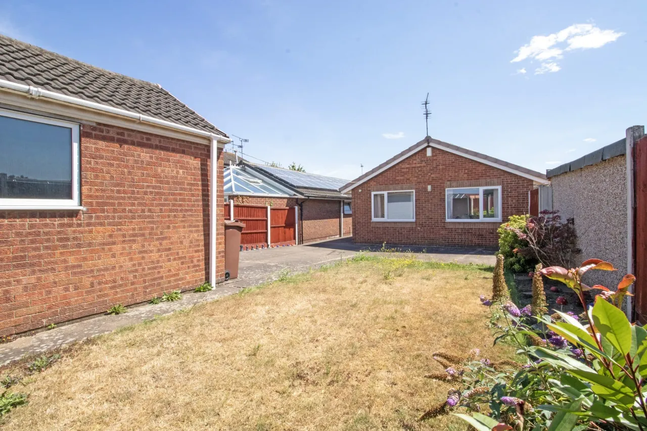 Briar Way, Scunthorpe, DN15, photo 17