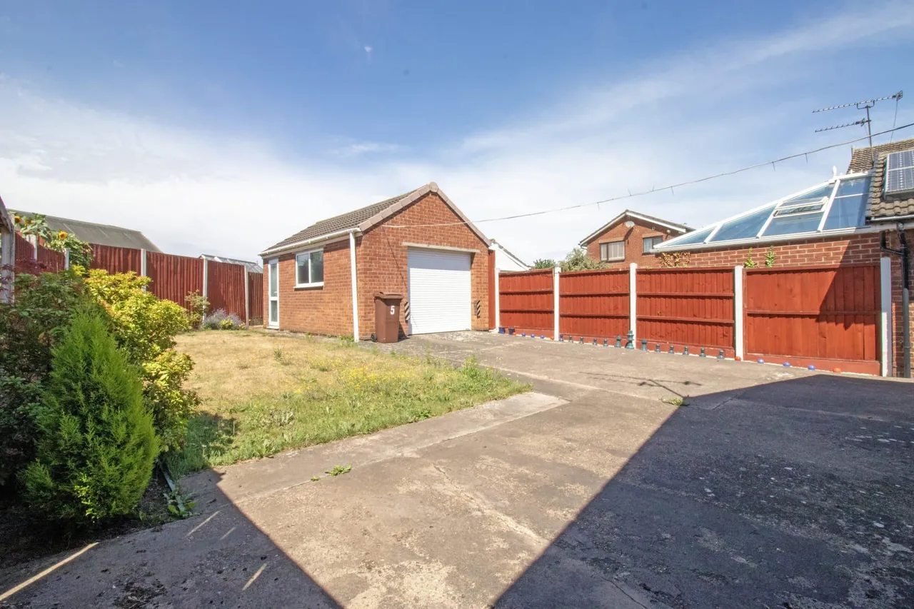 Briar Way, Scunthorpe, DN15, photo 16
