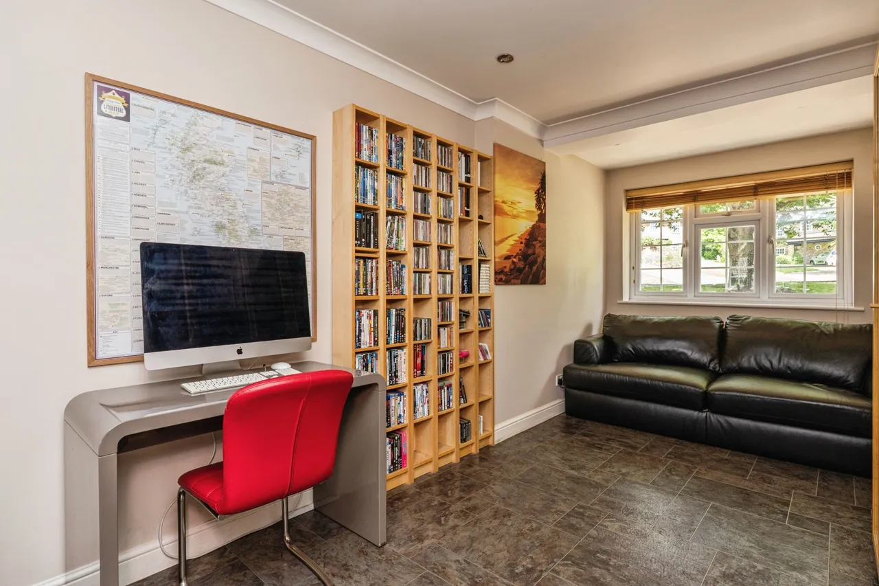 Sutherland Chase, Ascot, SL5, photo 7
