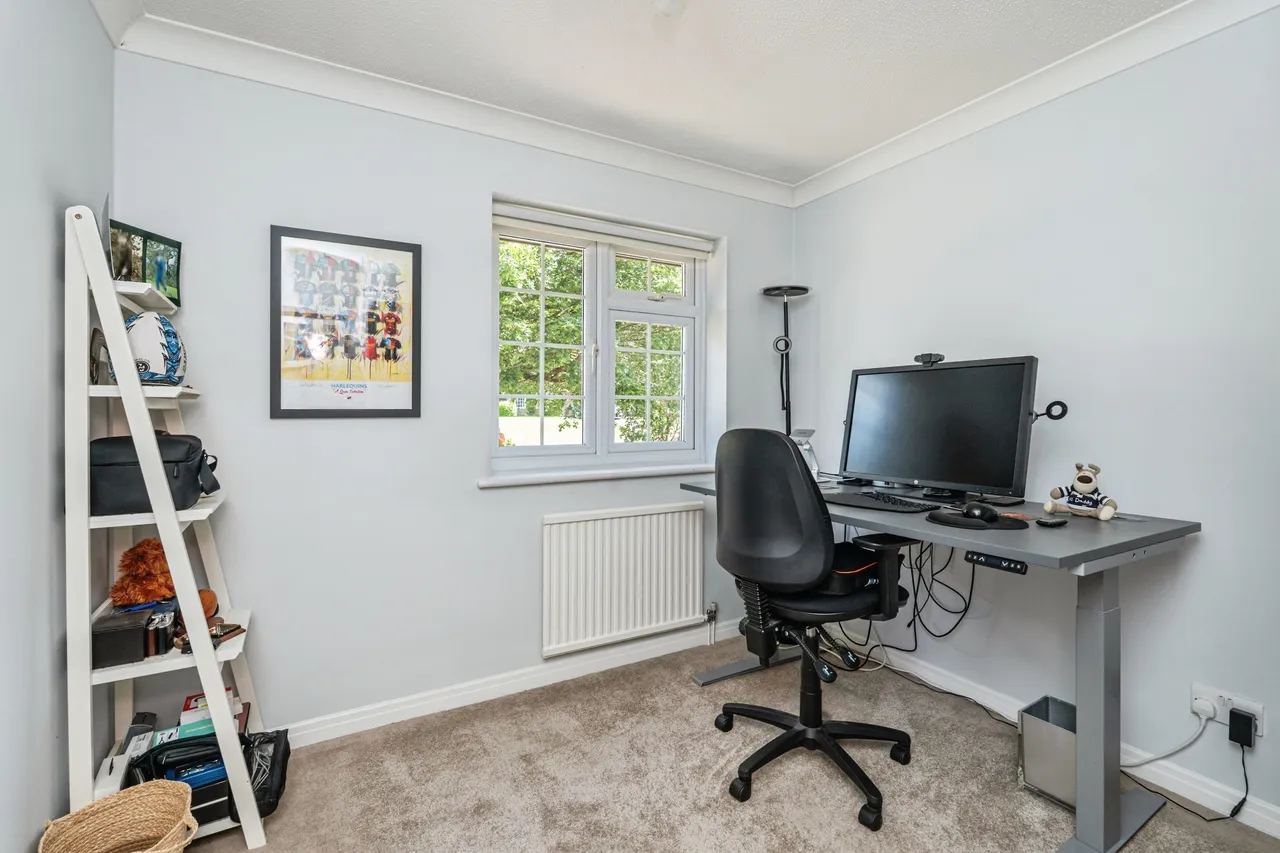 Sutherland Chase, Ascot, SL5, photo 17