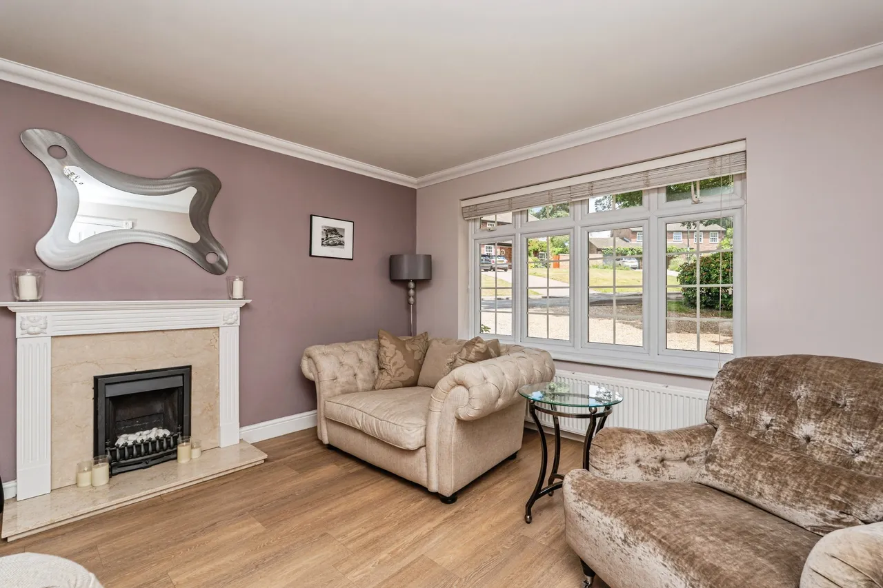 Sutherland Chase, Ascot, SL5, photo 3