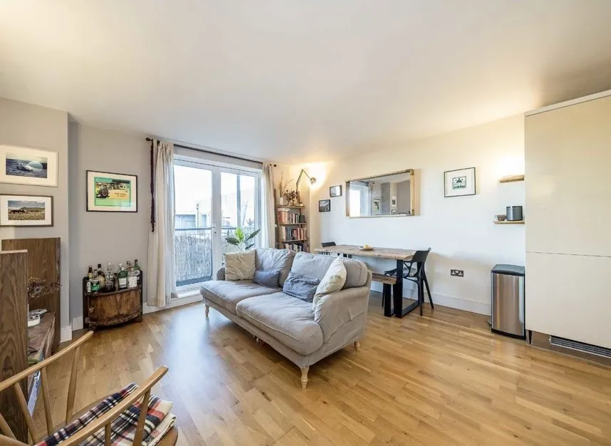 2 bed flat for sale — Peckham Grove, Peckham, SE15