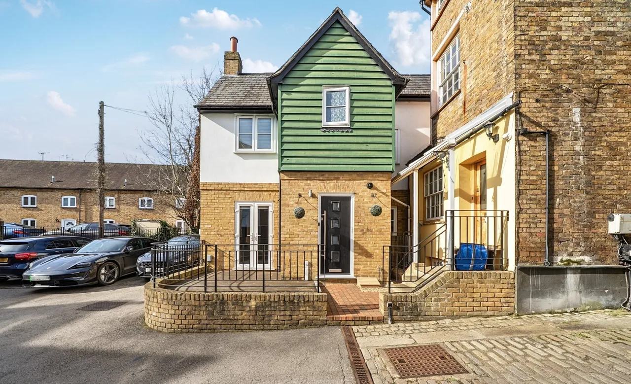 2 bed house for sale — Town Mill Mews, Hertford, SG14