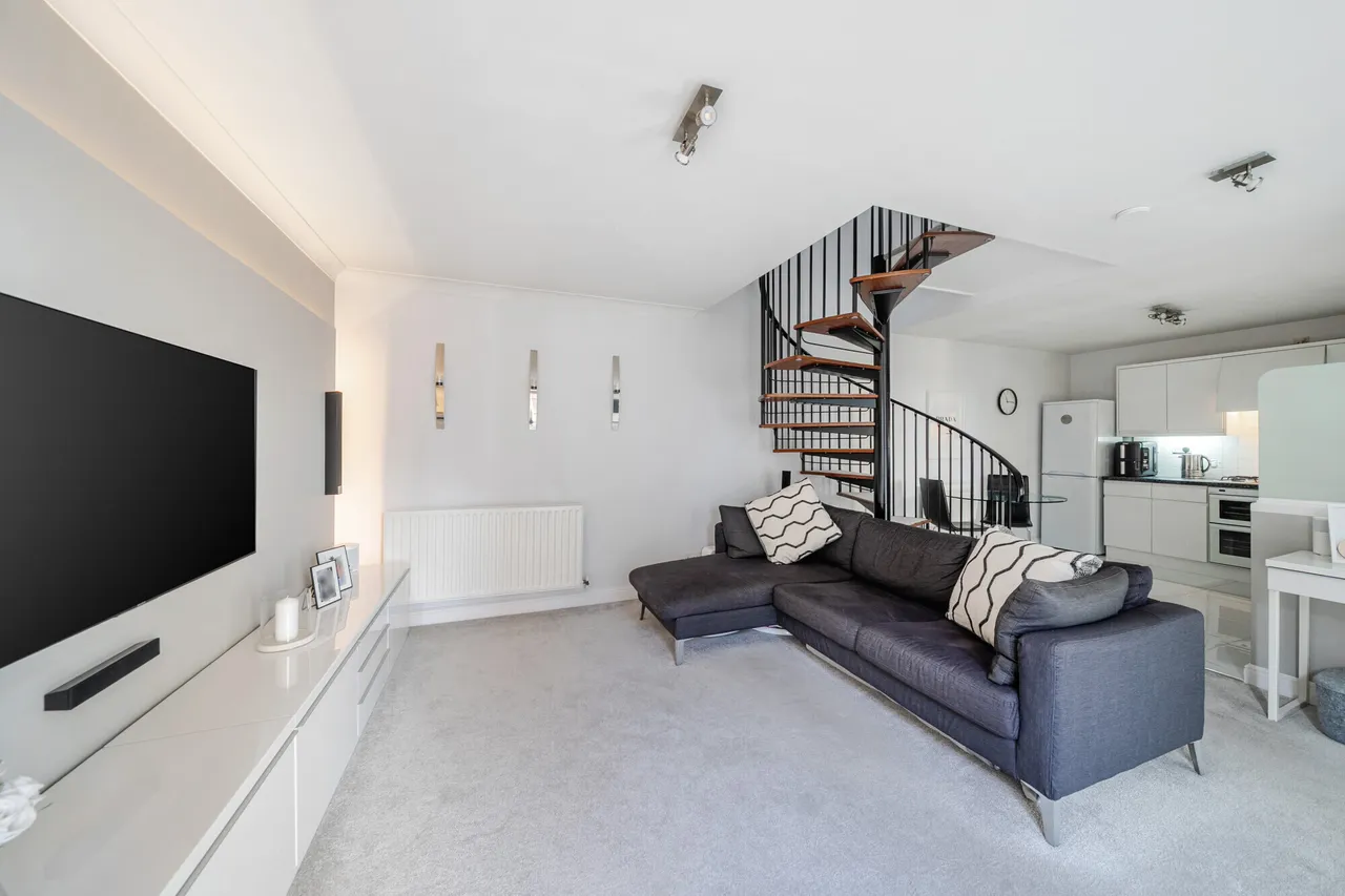 Town Mill Mews, Hertford, SG14, photo 6