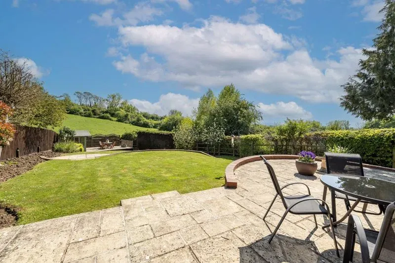 Orchard Close, Wingrave, Buckinghamshire, HP22 4PP, photo 5