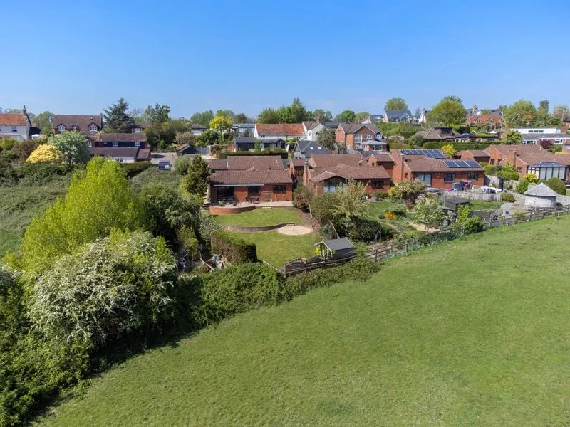 Orchard Close, Wingrave, Buckinghamshire, HP22 4PP, photo 7