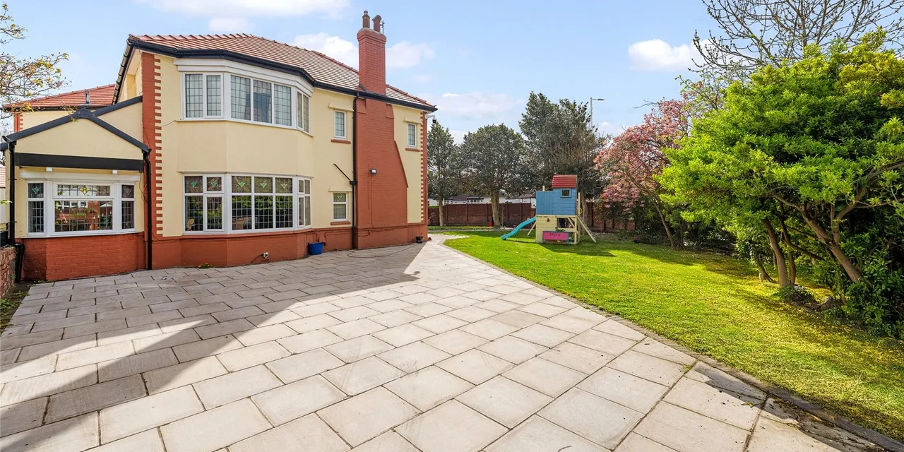 Waterloo Road, Birkdale, PR8, photo 51