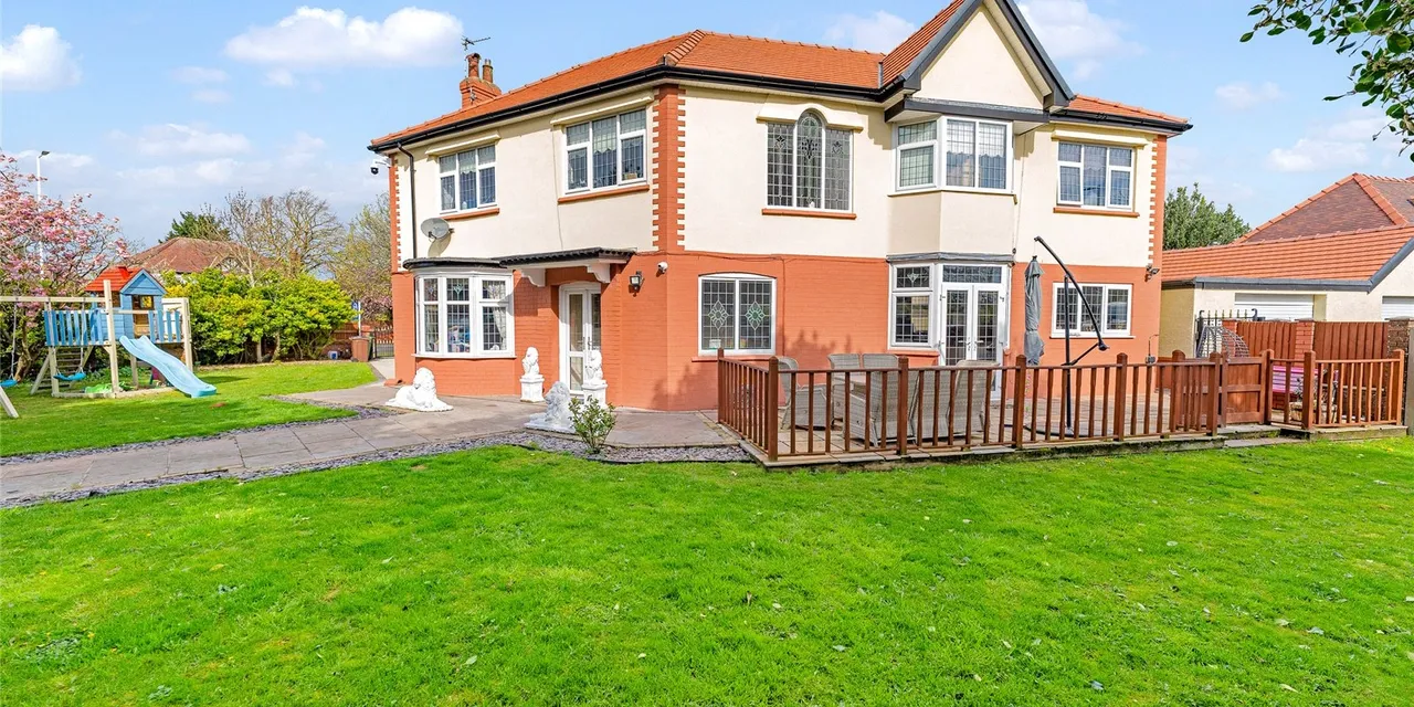 Waterloo Road, Birkdale, PR8, photo 2