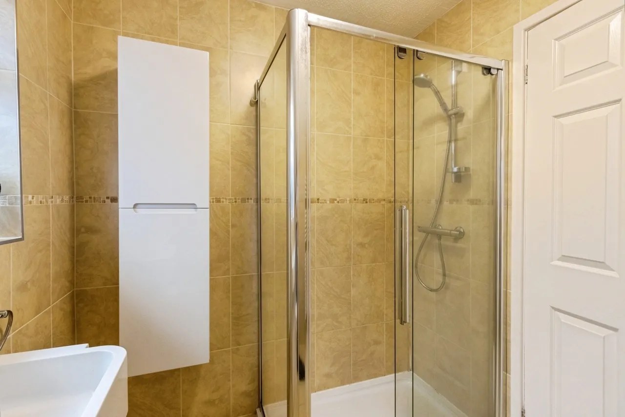 Woodmoor Rise, WAKEFIELD, West Yorkshire, WF4, photo 9