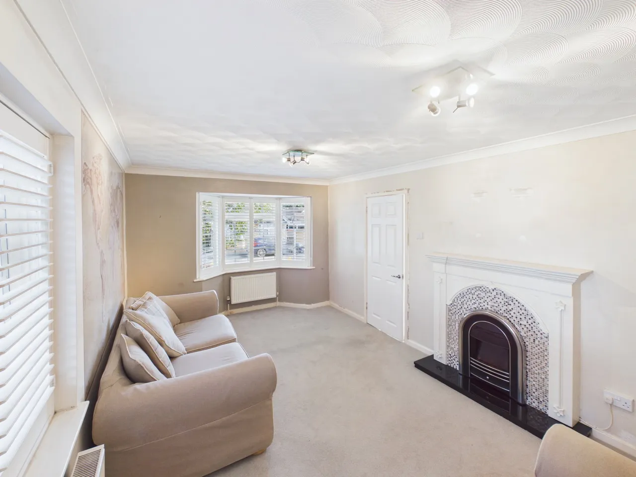 Farriers Road, Combs Ford, photo 6