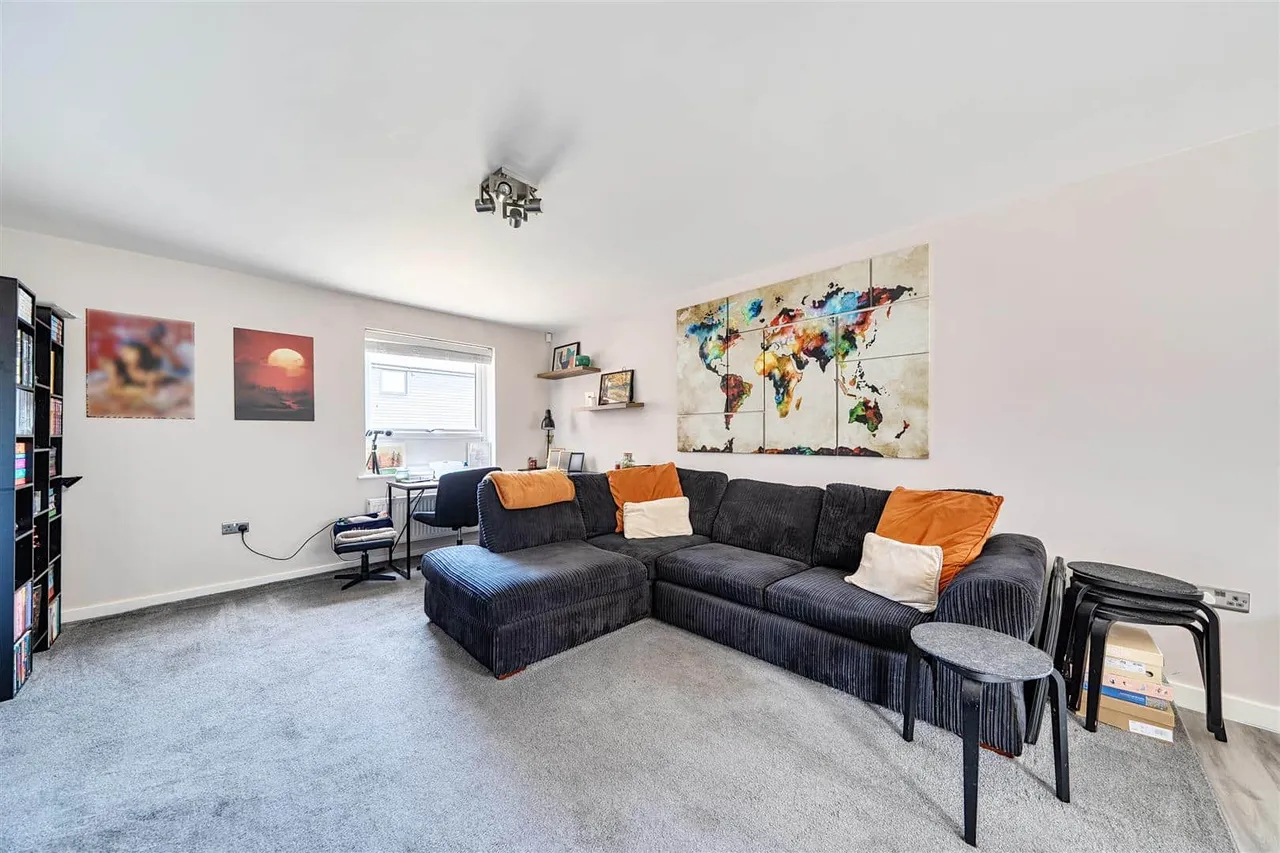 2 Brooke Close, Margate, Kent, CT9 5FQ, photo 4