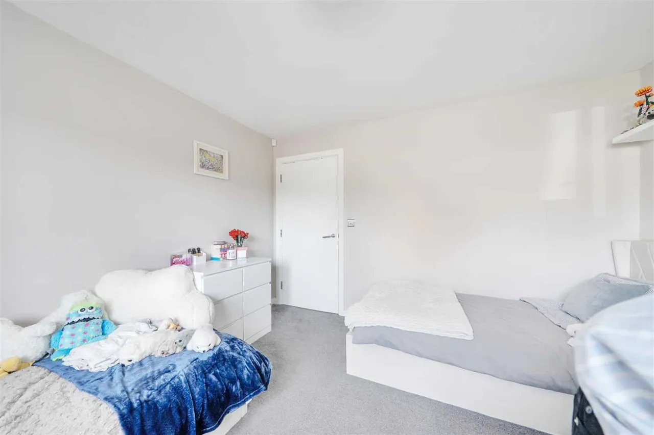 2 Brooke Close, Margate, Kent, CT9 5FQ, photo 17