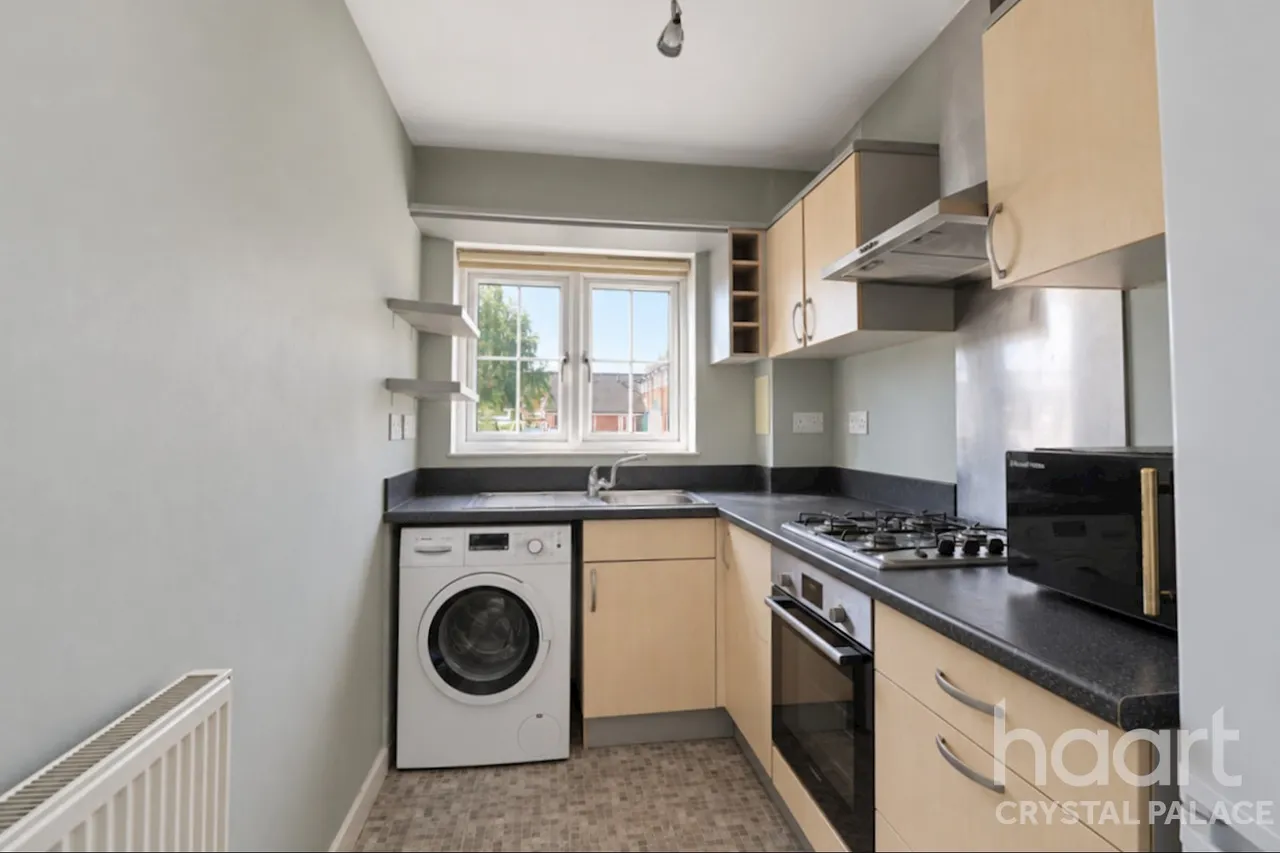 Hemlock Close, London, SW16, photo 6
