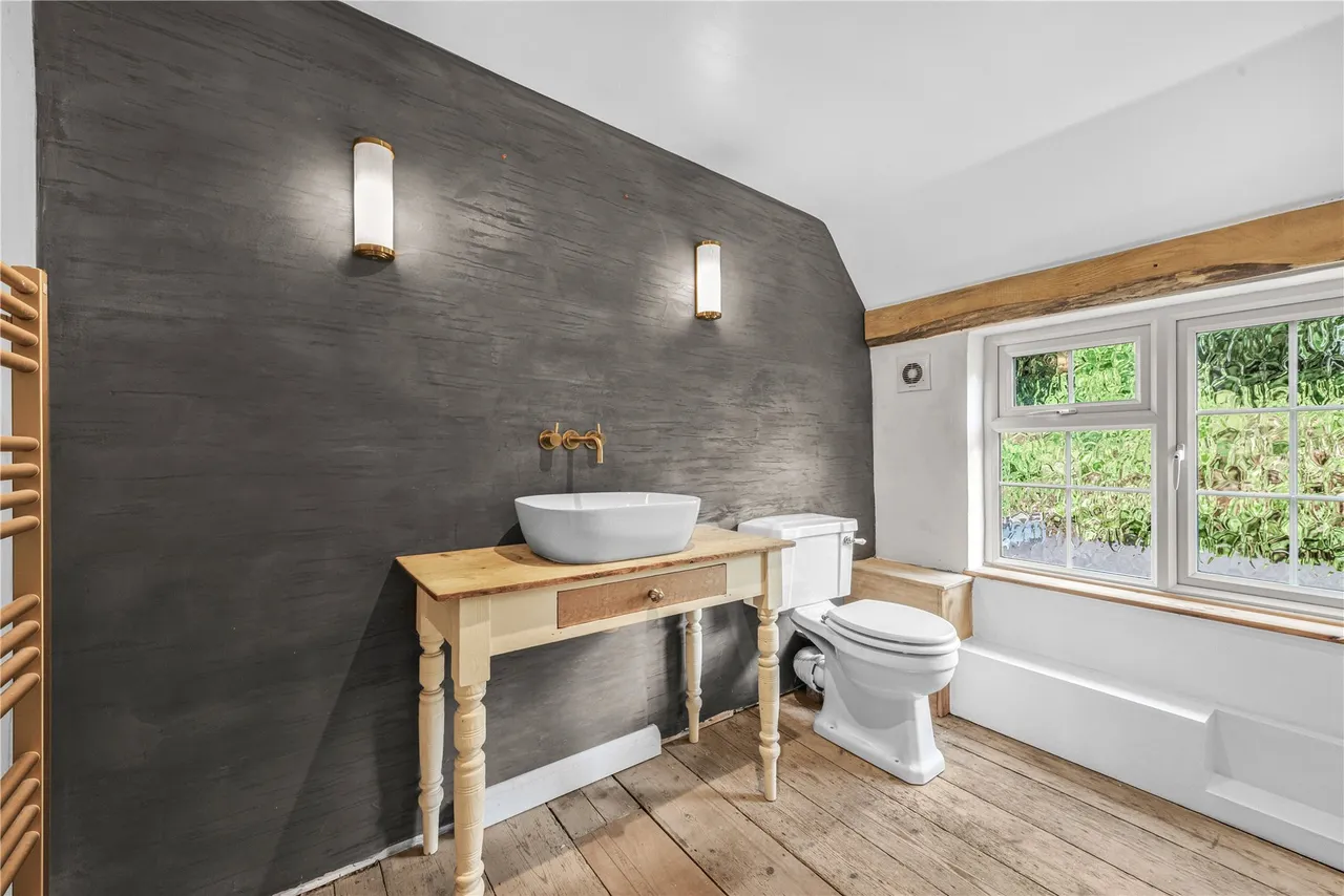 Dawney Hill, Pirbright, GU24, photo 23