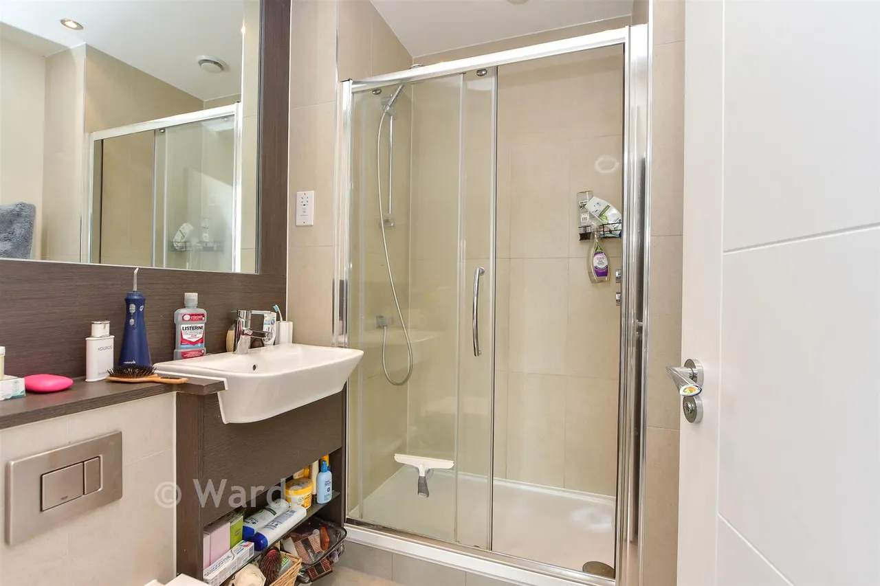 Pegasus Way, Gillingham, ME7, photo 9
