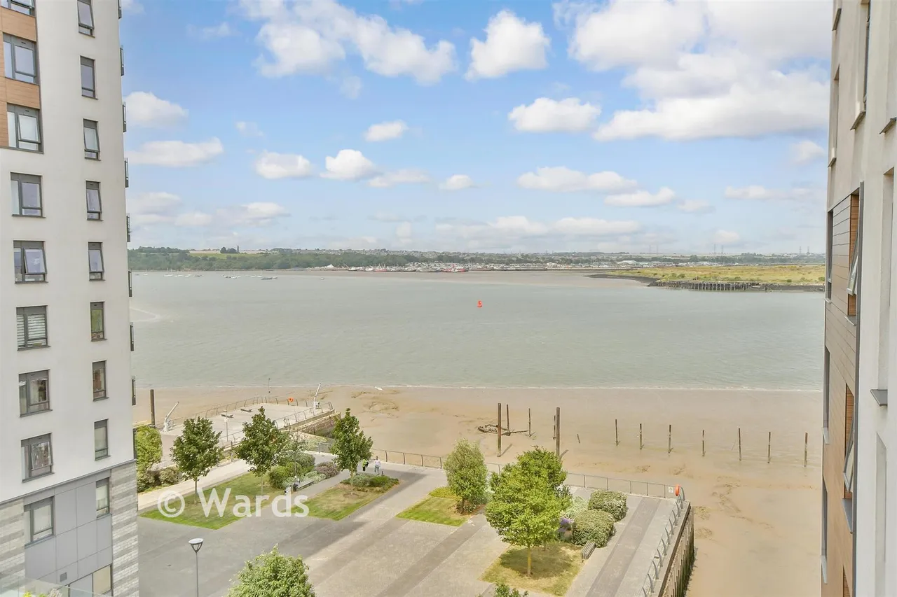 Pegasus Way, Gillingham, ME7, photo 2