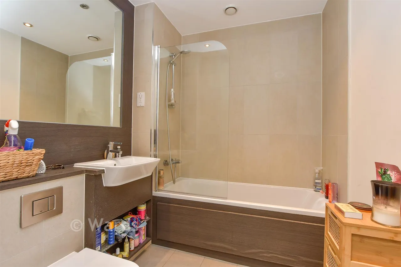 Pegasus Way, Gillingham, ME7, photo 7