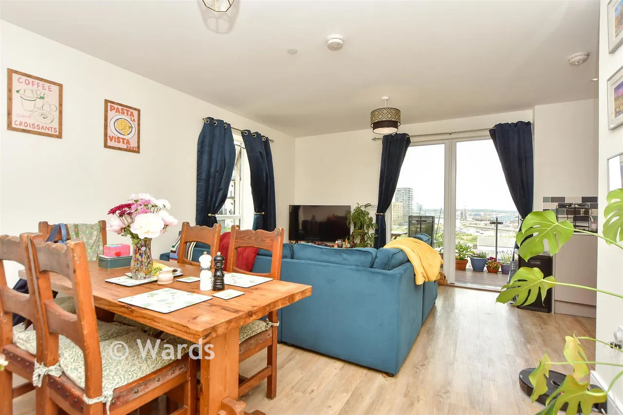 Pegasus Way, Gillingham, ME7, photo 3