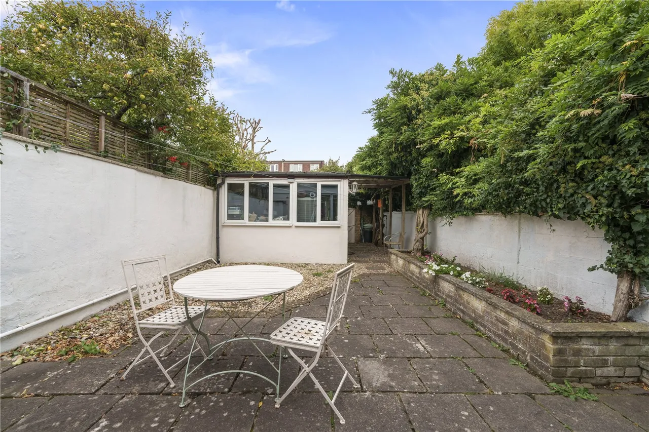 Heathfield North, Twickenham, TW2 7QW, photo 13