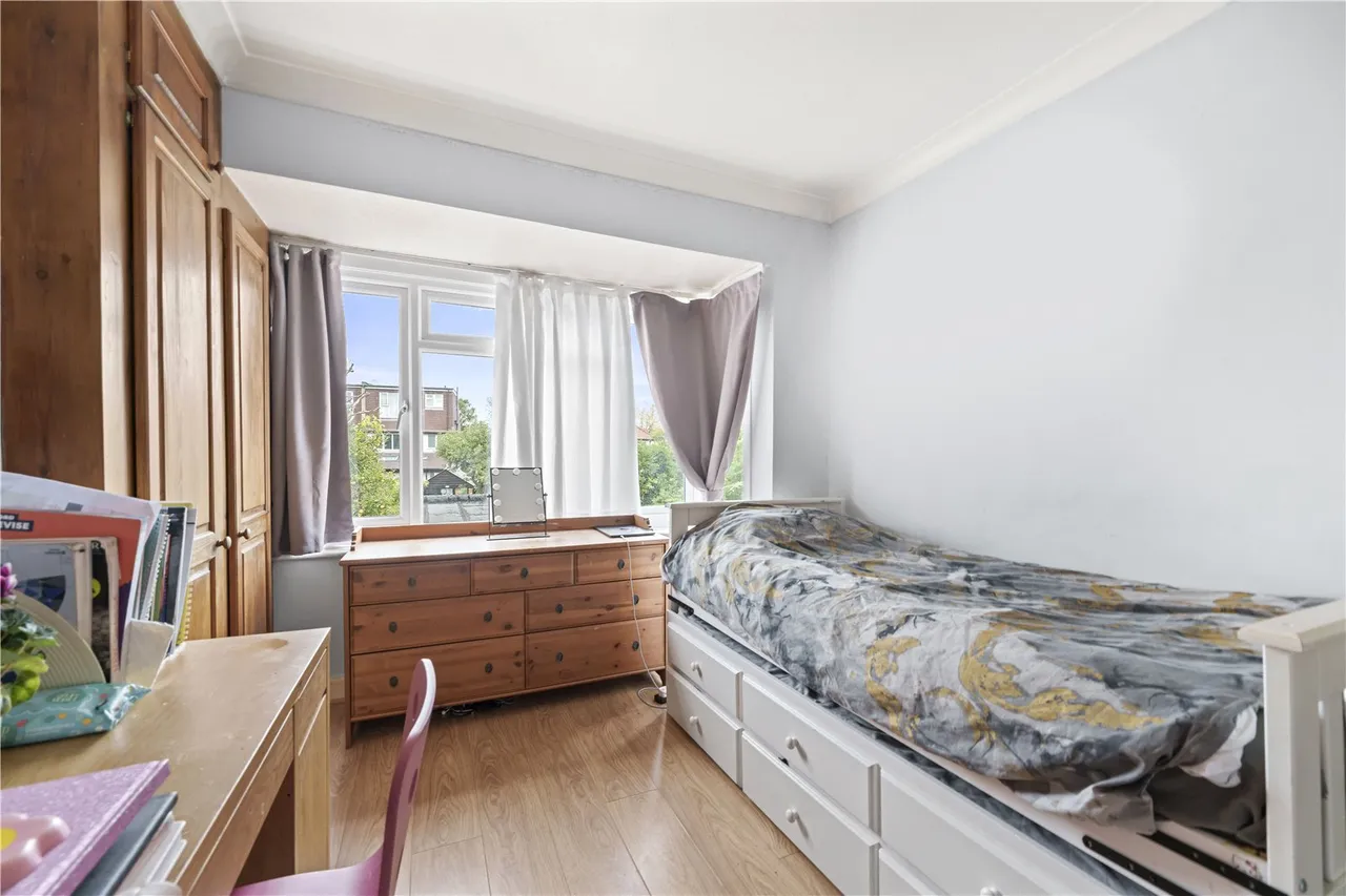 Heathfield North, Twickenham, TW2 7QW, photo 10