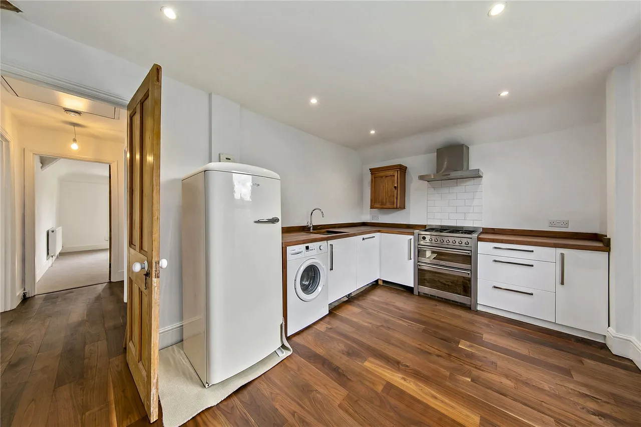 Kew Gardens Road, Kew, TW9, photo 7